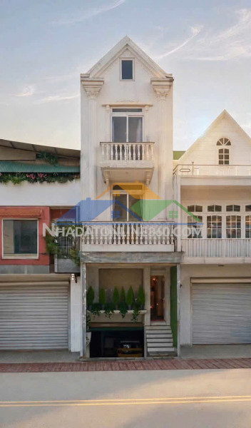 Cho thuê nhà nguyên căn có gara ô tô giá 10 triệu đường trạng trình đà lạt lâm đồng