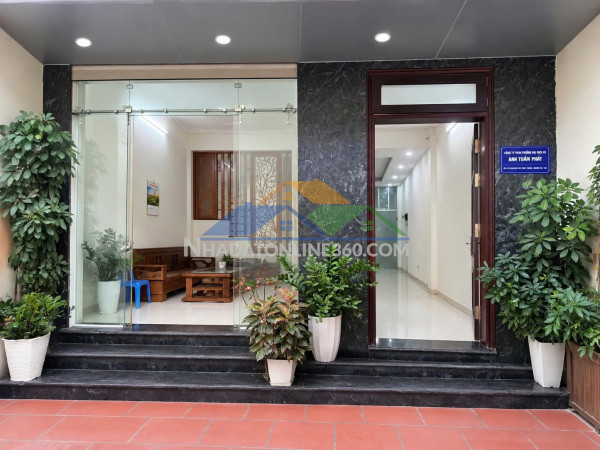CHÍNH CHỦ CHO THUÊ VĂN PHÒNG TẦNG 2 TÒA NHÀ MẶT PHỐ HẠ YÊN QUYẾT - P.YÊN HÒA