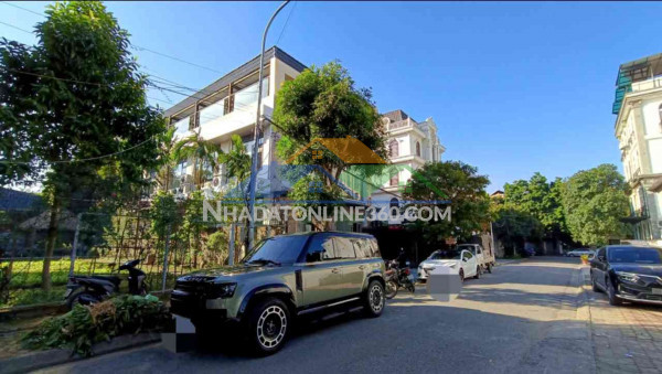 Việt hưng long biên 60 tỷ 318m mặt tiền 12m vỉa hè 3 ô tô