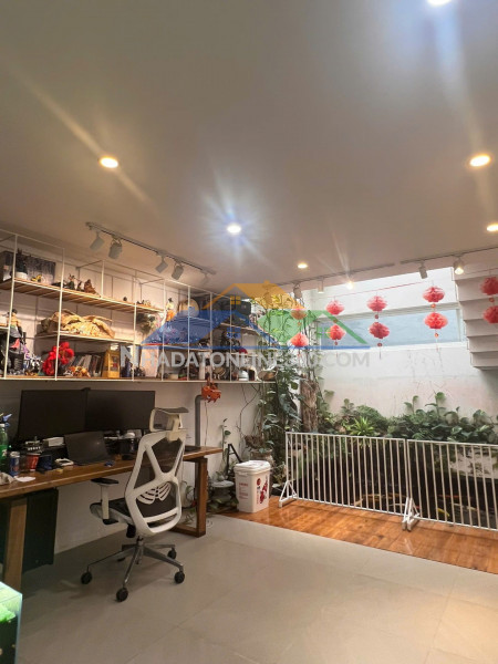 Bán nhà 3 tầng đường hà bồng, hòa xuân, 100m², hạ chào gần 1 tỷ, chỉ còn 7,7 tỷ