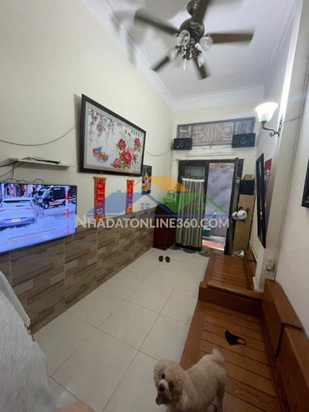 Chính chủ cần cho thuê nhà vị trí đẹp tại số 11 ngõ 118,...