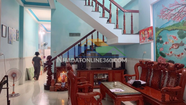 Bán nhà 2 tầng dĩ an,shr,đường nhựa 15m,gần trường thpt nguyễn thị minh khai