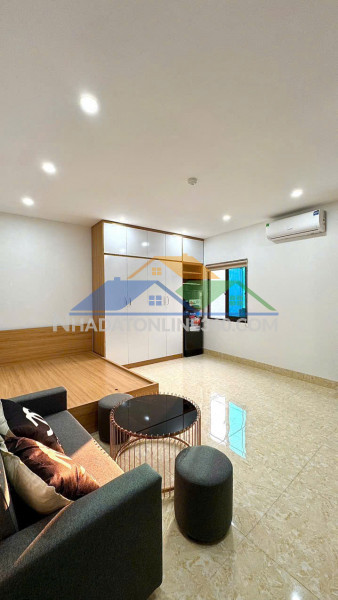 Cho thuê ccmn 27m full đồ đẹp thoáng ngõ 409d kim mã, ba đình