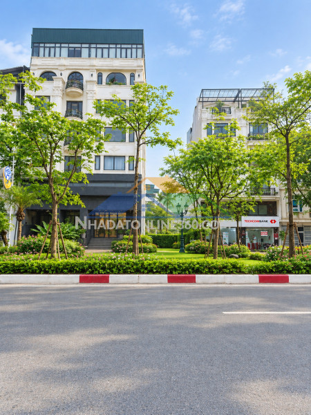 Mặt phố cổ linh 33 tỷ 75m mặt tiền 7m,kinh doanh đỉnh long biên