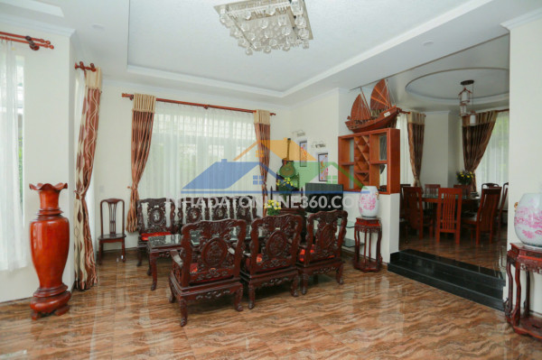Cho thuê villa 8 phòng ngủ giá 45 triệu tại đường trạng trình đà lạt lâm đồng
