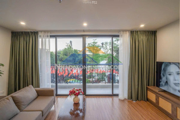 Bán nhà chân ga metro minh khai - cầu diễn, 45m2x4 tầng, thang máy chờ,6.8 tỷ