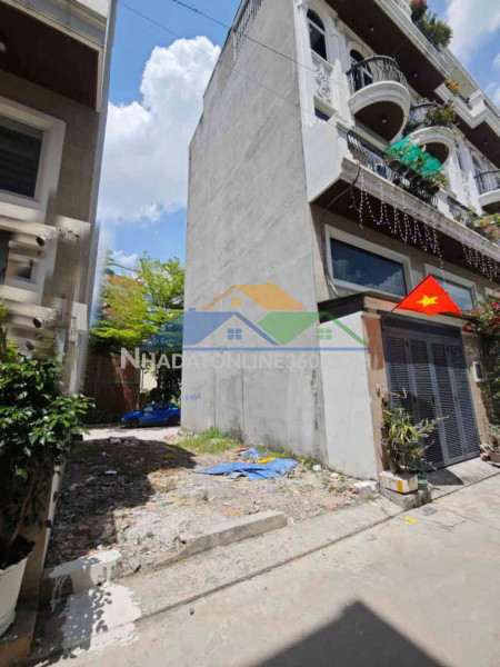 3 tỷ nhỉnh – đất gần 50m² – hẻm ô tô – shr – gần tô ngọc vân