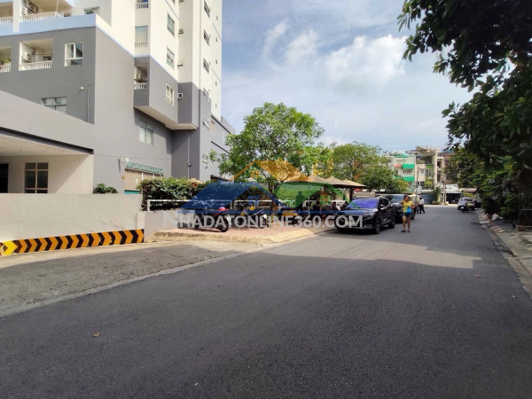 Cho thuê nhà mặt tiền thụt hoàng sa tân bình, 4x15m, 12tr