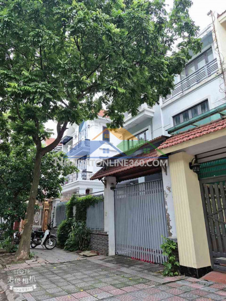 Biệt thự đặng xá 33 tỷ 176m hai mặt tiền,gia lâm
