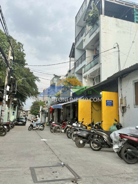 Hẻm 8m thông ô tô tới cửa  đ số 5 bhh  gần aeon tân phú 84m2-2 tầng -nhĩnh 5 tỷ