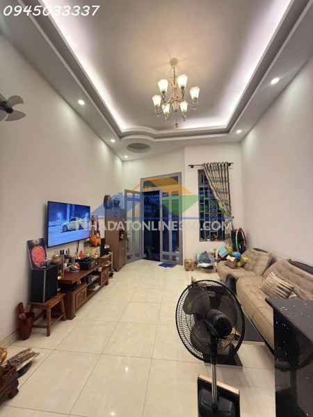 Bán nhà 3 tầng hxh tân mỹ, quận 7, dt 97m² (4.85m × 20m), giá 11.9 tỷ