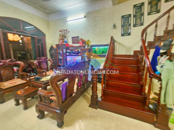 Bán nhà mặt phố lý sơn- kinh doanh- vỉa hè- 90m 5 tầng full nt 18...