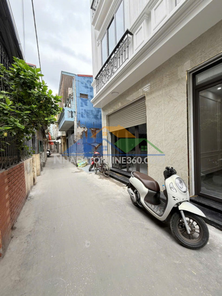 Bán nhà mặt ngõ 52 miếu hai xã – xây mới tinh