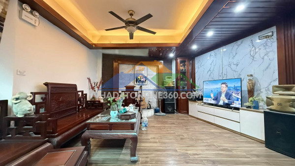 Bán nhà hương viên, 60m2, 4 tầng, mặt tiền 4.5m, 22.5 tỉ, ngõ rộng xe máy quay đầu, kinh doanh