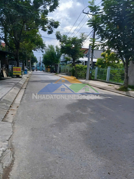 Hot – xưởng xuân thới thượng 200m² - xe 10 tấn - chỉ 12tr/tháng!