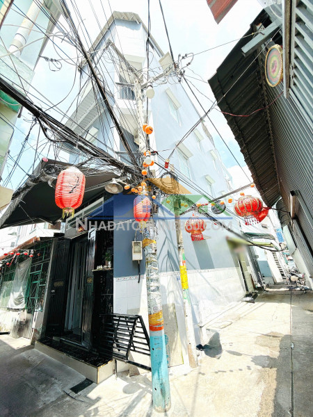 Nhà 2 lầu/st sổ hoàn công bùi minh trực p6q8 (p. bình đông)