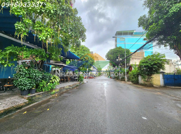 Bán nhà phường phú mỹ, quận 7, dt đất 70m2 (4.2m × 16.5m), giá 5.1 tỷ