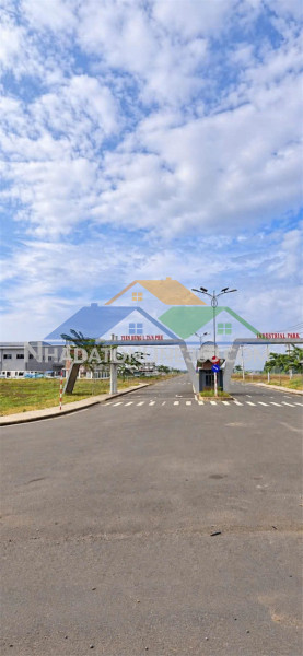 Sốc - chủ ngộp bank cần bán gấp lô đất dt 741, xã tiến hưng, thành phố đồng xoài, bình phước
