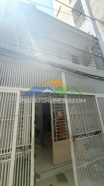 Nhà dạ nam 5.1x9m nở hậu p2q8 (p.chánh hưng) 1 lầu/3pn