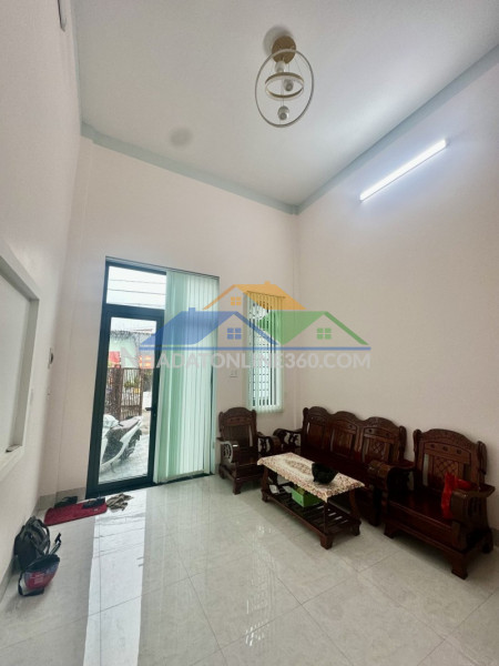 Bán nhà đường số 11, linh xuân, thủ đức, tp hcm. dt 70m2, 2 tầng, sổ hồng riêng. giá 5 tỷ.