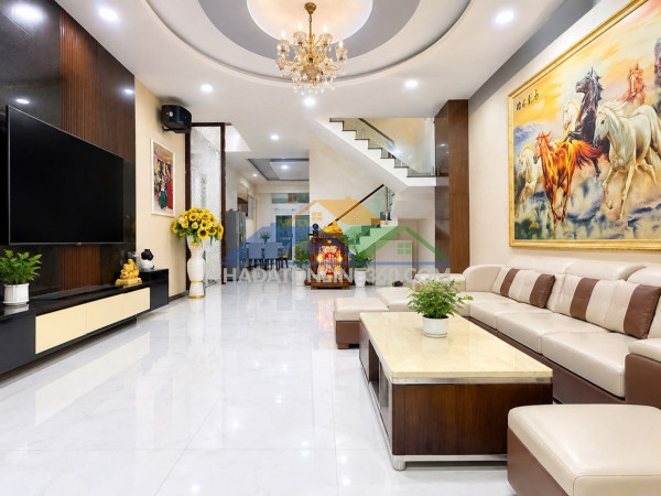 Bán nhà hẻm xe hơi hoài thanh quận 8 – 118m2 – 4 tầng – chỉ nhỉnh 60tr/m2 – 0784968131