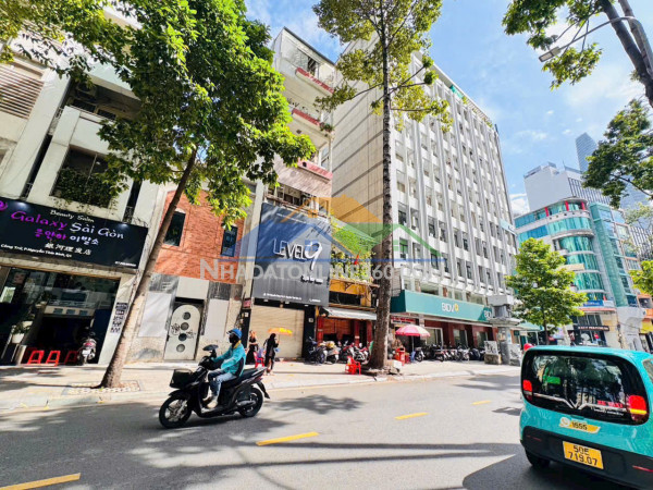 Quận 1: chính chủ bán nhà 2 tầng mặt tiền nguyễn công trứ- 4,5m*22,5m vuông đẹp- giá trị thương hiệu khai thác kd đa ngành- chủ nhiệt bán giảm chào 6t giá tốt