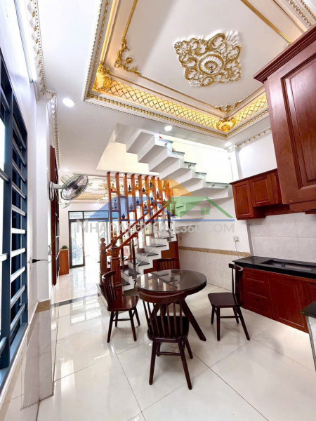 Quán cơm tấm sài gòn lộc vừng 224 hàng kênh cần sang nhượng cơ sở 3  địa chỉ: 824 trường chinh, hải phòng