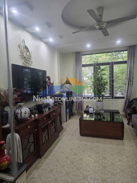 Bán nhà mặt phố nguyễn công trứ, 45m2, 3 tầng, mặt tiền 4.2m, 31 tỉ, kinh doanh