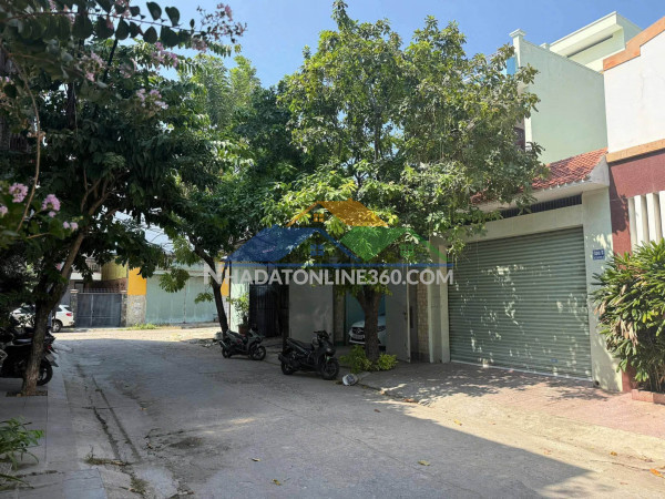 Bàn nhà 2 tầng đường ô tô p.bắc nha trang