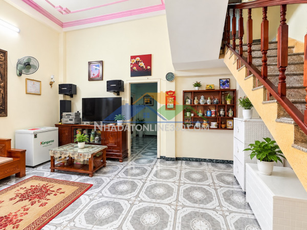 ♥ lô góc sát mặt tiền võ văn tần ngay tòa nhà aeonmall, 61m2, 2 tầng cứng