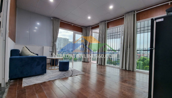 Cho thuê 47m 2ngu cực đẹp thoáng sáng tại 426 láng, đống đa