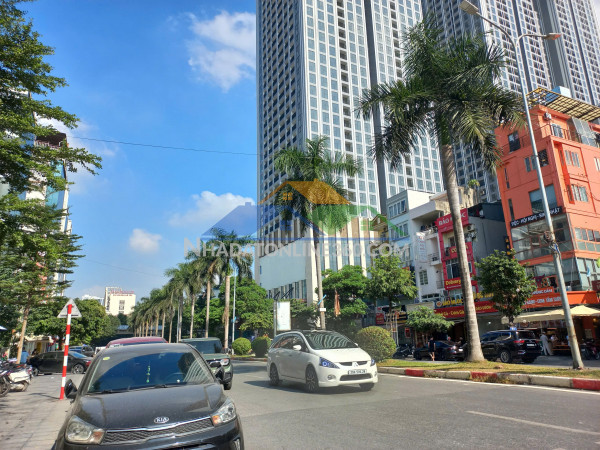 Bán nhà văn quán, hà đông, gần hồ, phân lô gara oto, vỉa hè rộng, ở, kinh doanh, vp, 30.x tỷ