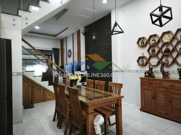 Bán nhà 3 tầng đường số 11, linh xuân, thủ đức, tp hcm. dt 65m2, giá 6,88  tỷ, sổ hồng riêng.