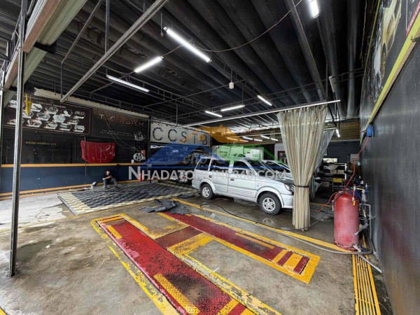 Chính chủ cho thuê mặt bằng 2000m2, thửa đất siêu vip, mặt...