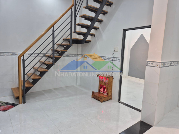 Bán nhà gần hẻm xe hơi - hưng phú quận 8 -3pn - nhỉnh 4 tỷ- lh 0784968131