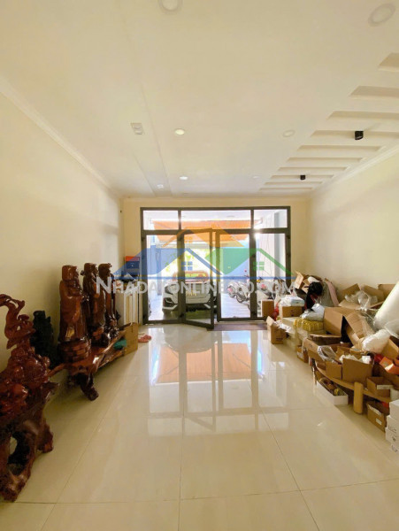 Bán nhà phạm thế hiển p.bình đông quận 8 - 223m2 - 9,7 x 23m2 - giá 6,5 tỷ