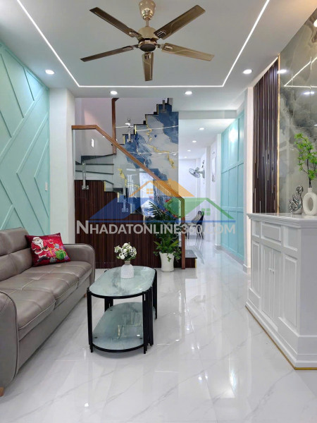 Nhà mới đẹp 3.5*13m hẻm 184 âu dương lân p3q8