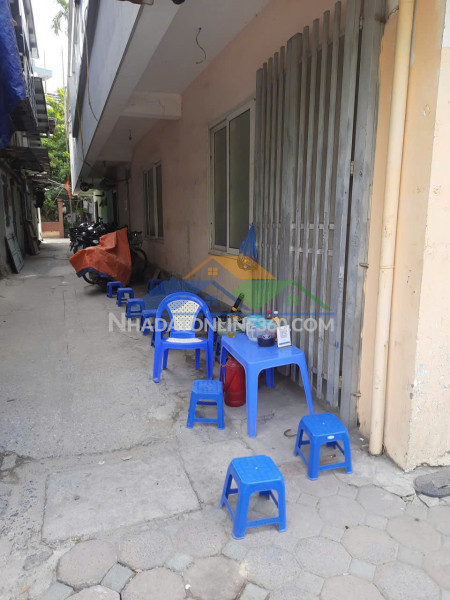 Chính chủ cần cho thuê mặt bằng nhỏ phù hợp kinh doanh bánh mì, cà phê, nước ép và các mô hình take-away