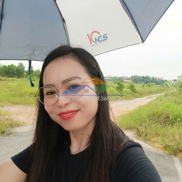 Giá chỉ hơn 10 tr mét -vị trí đts bám sát tái định cư .an tâm đân đầu tư ,an cư lập nghiệp