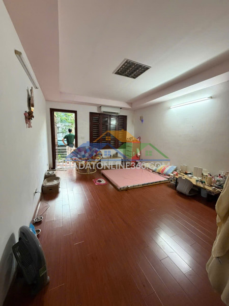 Cho thuê căn hộ 3 phòng ngủ – hà nội paragon, dịch vọng hậu,...