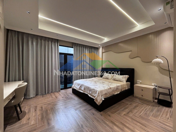 Hạ chào 2 tỷ- bán nhà đẹp ngọc thuy- gần mipec-41m 7 tầng- gara- thang máy-full nt hơn 12 tỷ