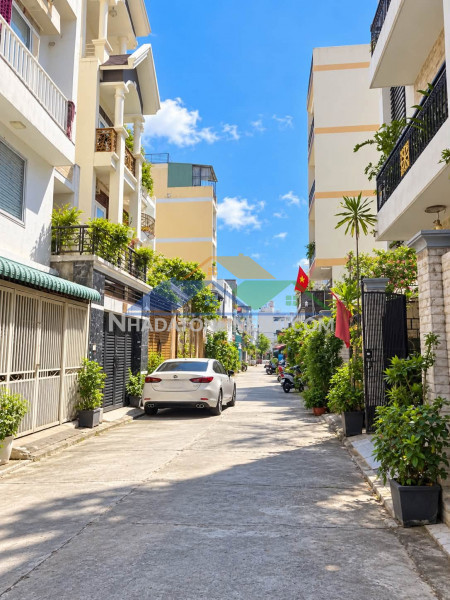 Bán nhà gần chợ tân hương – hẻm tải tránh thông – 84m², 2 tầng chỉ 7.x