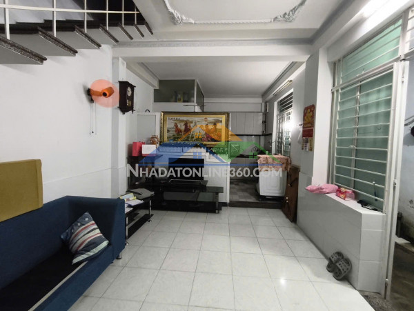 ♪ gần mt đống đa, 10m ra ô tô, 2 tầng cứng ngắc, 2.1 tỷ