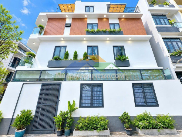 Nhà góc 2 mặt thoáng, khu đồng bộ, hẻm xe hơi, nội thất đẹp, chỉ hơn 7 tỷ