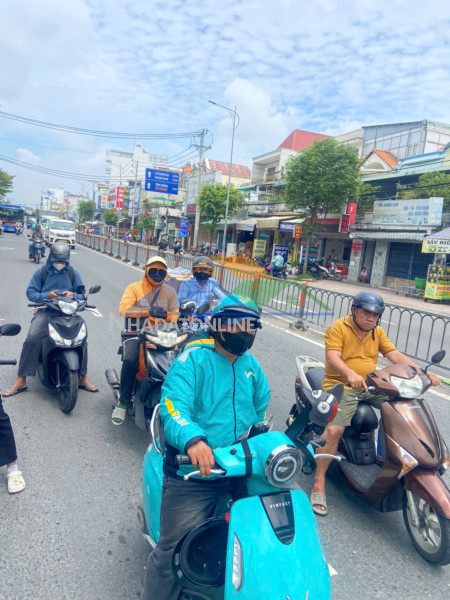 Tòa nhà chdv ngang 6m – hầm – thang máy – pccc doanh thu 70tr/th