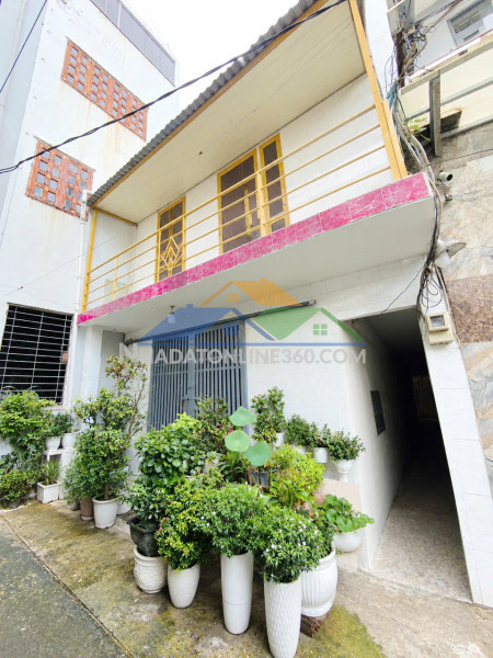 Nhà bề ngang lớn hẻm cụt an ninh bùi minh trực p6q8 p.chánh hưng
