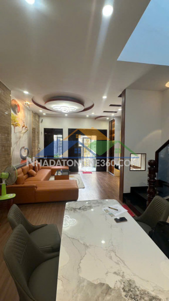 Bán nhà mặt tiền nguyễn thị tôm đường 12m, 4pn, 4 tầng sử dụng – chỉ 6,5 tỷ!
