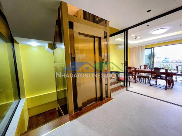Giảm 1.5 tỉ! bán nhà phân lô lạc trung, 80m2, 7 tầng thang máy,...