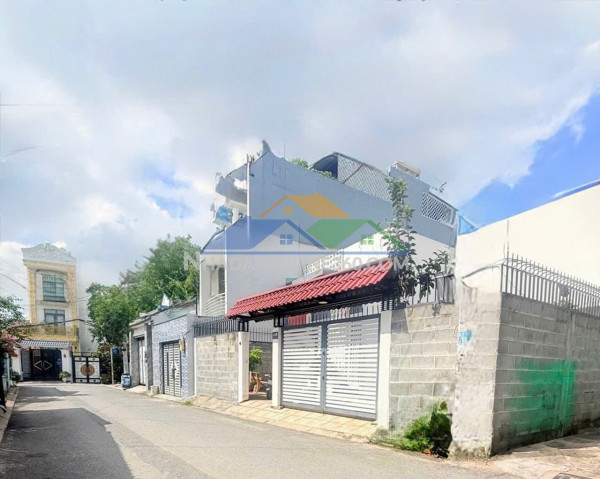 Bán đất 2 mặt tiền – 91m² mặt tiền 5m – full thổ cư –...