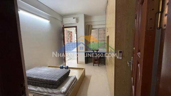 Cho thuê ccmn 35m² có ban công – đường láng, 5 triệu/tháng